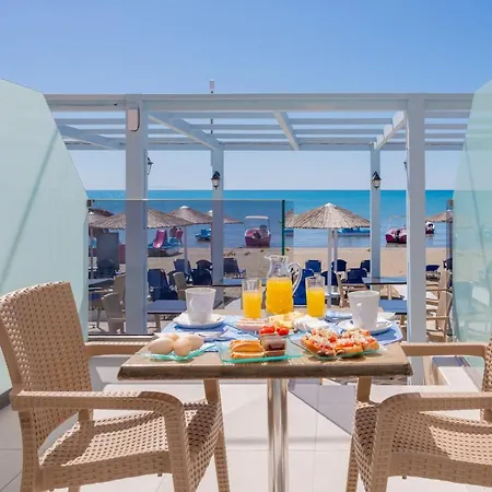 Sea Diamond Apartment *